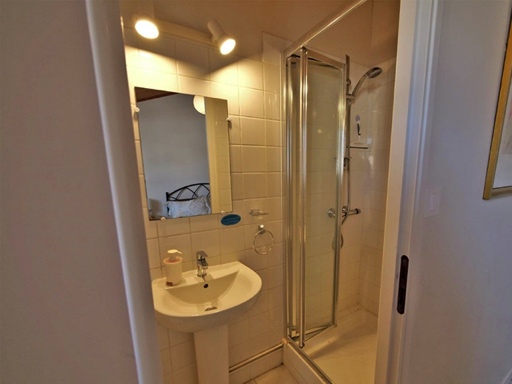 Ensuite shower room at Villa Les Pins du Phare